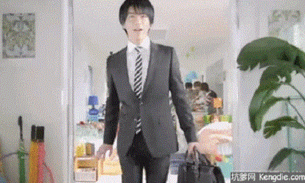 如何才能把西裝穿的不像賣房的 不想把西裝穿的像賣房的? 那是你不知道人家穿的是什么?